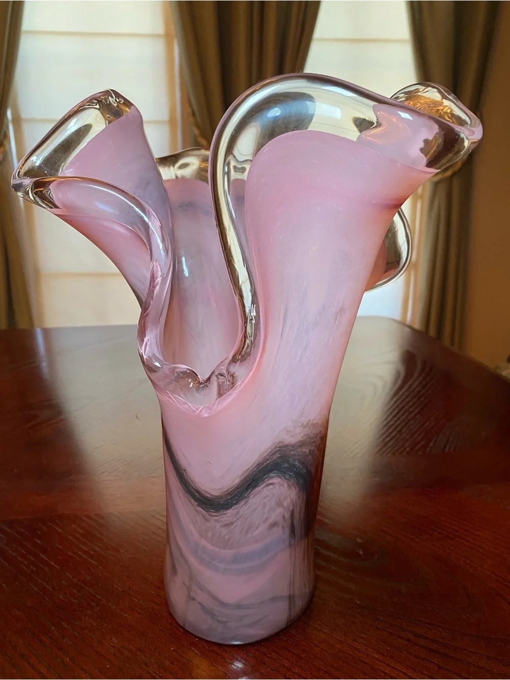 Unbrandrd elegant handblown